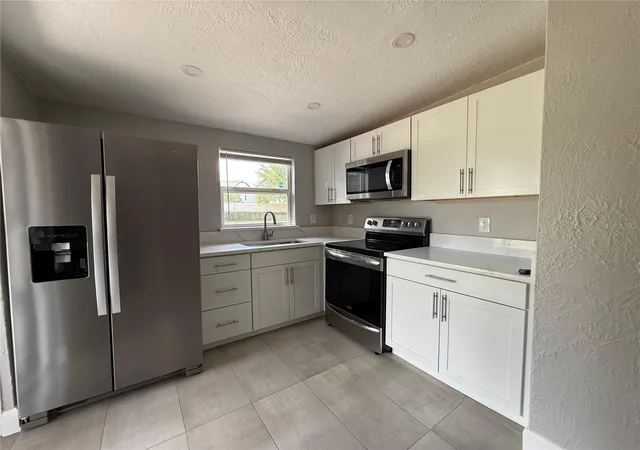 Photo 1 of Single family home for sale at 5212 Old Cheney Hwy, Orlando, FL 32807 | MLS# TB8508891 | Listing updated on 2026-09-08