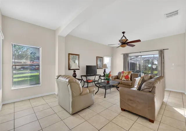 Photo 4 of Single family home for sale at 126 Summer Pl Loop, Clermont, FL 34714 | MLS# S5149955 | Listing updated on 2026-06-05