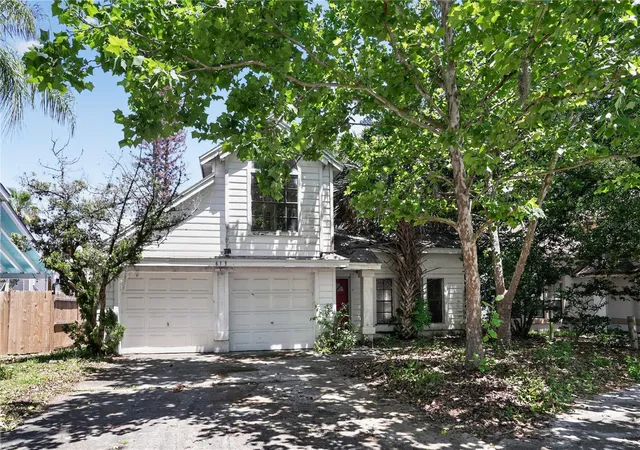 Homes for sale in Lake Mary, FL | 613 Charing Cross Ct, Lake Mary, FL 32746 | MLS# O6408146