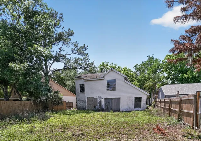 Homes for sale in Lake Mary, FL | 613 Charing Cross Ct, Lake Mary, FL 32746 | MLS# O6408146