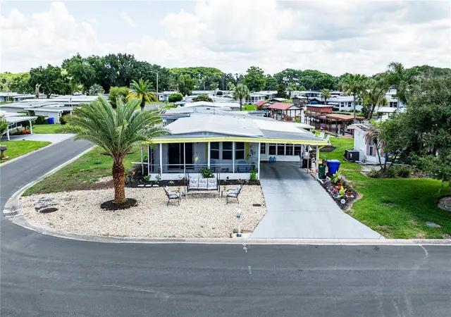Photo 1 of Manufactured home for sale at 1004 Todd Way, Tavares, FL 32778 | MLS# G5112405 | Listing updated on 2026-09-26