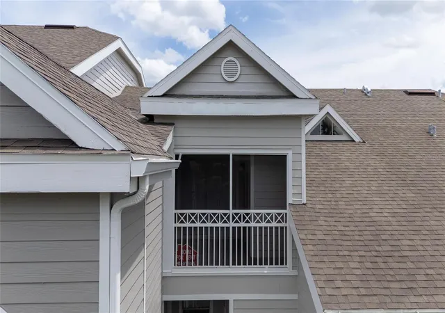 Listing Photo 3 - Condo for sale in building located at 5017 City St, Orlando, FL 32839 - Unit #1938
