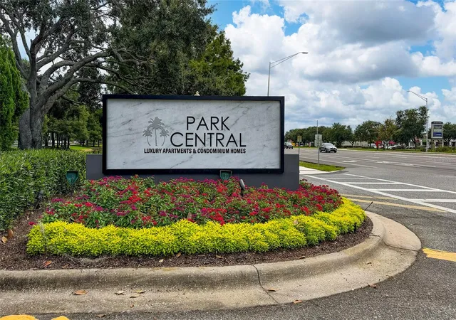 Listing Photo 4 - Condo for sale in building located at 5017 City St, Orlando, FL 32839 - Unit #1938