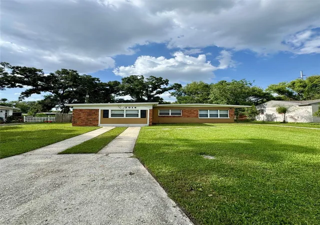 1st image of 2016 E Crenshaw St, Tampa, FL 33610 | MLS# TB8508964