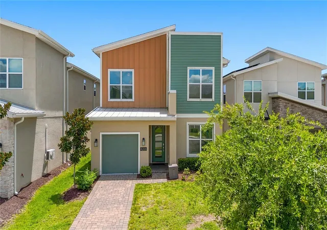 Photo 2 of Single family home for sale at 4266 Paragraph Dr, Kissimmee, FL 34746 | MLS# S5149962 | Listing updated on 2026-09-03