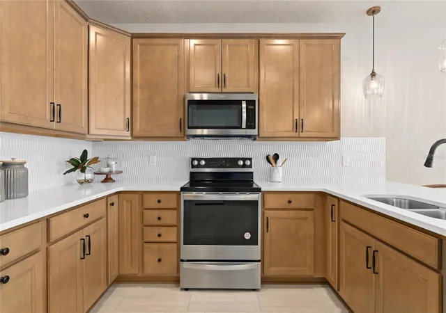 Photo 4 of Townhouse for sale at 4600 Orchard View Aly, Clermont, FL 34714 | MLS# O6408171 | Listing updated on 2026-08-02