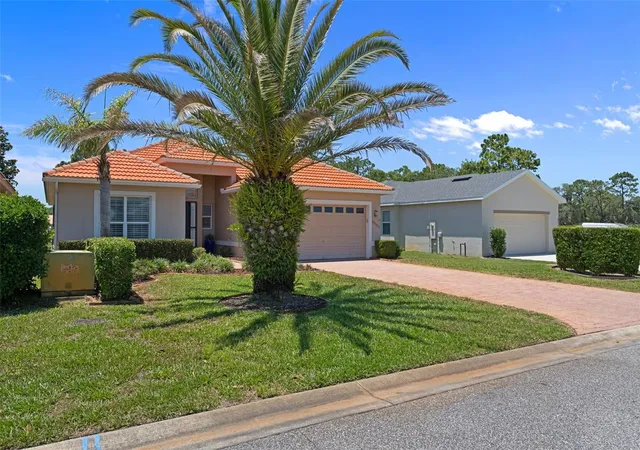 Photo 3 of House for sale at 8984 Wade St, Brooksville, FL 34613 | MLS# W7885792 | Listing updated on 2026-08-16