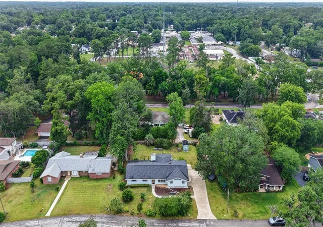 Photo 3 of Single family home for sale at 550 Se 39th Terrace, Ocala, FL 34471 | MLS# OM724794 | Listing updated on 2026-08-08