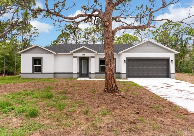 Photo 3 of Sale Pending at 108 Oxbow Dr, Sebring, FL 33876 | MLS# S5149981 | Listing updated on 2026-09-25
