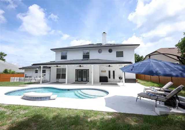 3rd image of 1349 Valley Pine Cir, Apopka, FL 32712 | MLS# O6408227