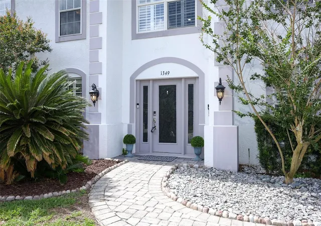 5th image of 1349 Valley Pine Cir, Apopka, FL 32712 | MLS# O6408227