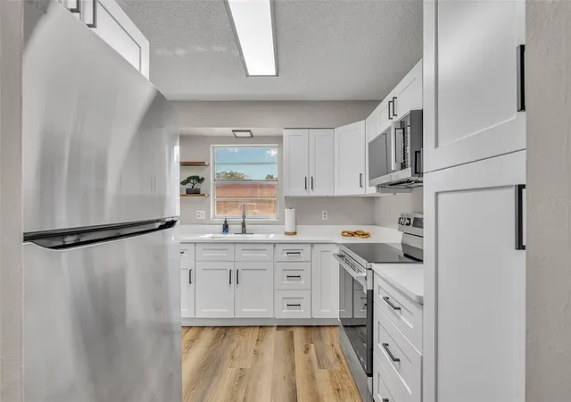 4th image of 2 Villa Villar Ct #20, Deland, FL 32724 | MLS# O6408242
