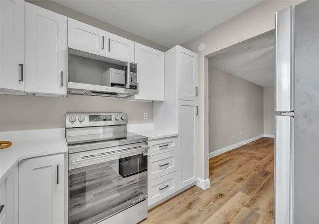 2nd image of 2 Villa Villar Ct #20, Deland, FL 32724 | MLS# O6408242