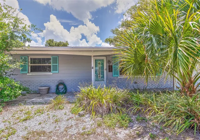5th image of 831 Lakeside Dr, Largo, FL 33778 | MLS# TB8509079