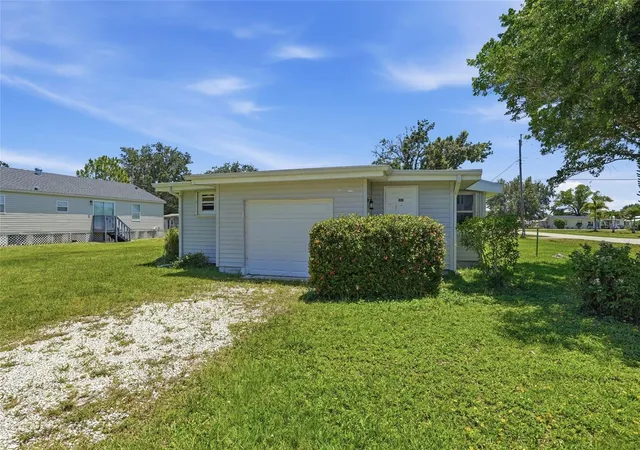 Photo 1 of Single family home for sale at 503 Myrtle St, Punta Gorda, FL 33950 | MLS# A4693782 | Listing updated on 2026-09-22
