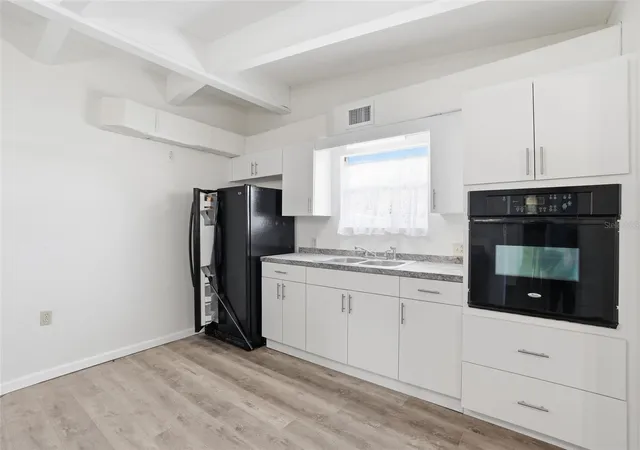 Photo 4 of Single family home for sale at 503 Myrtle St, Punta Gorda, FL 33950 | MLS# A4693782 | Listing updated on 2026-09-22