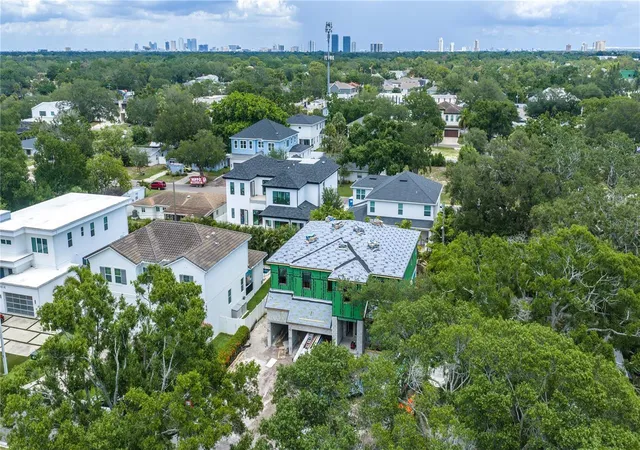 3rd image of 3618 S Gardenia Ave, Tampa, FL 33629 | MLS# TB8509097