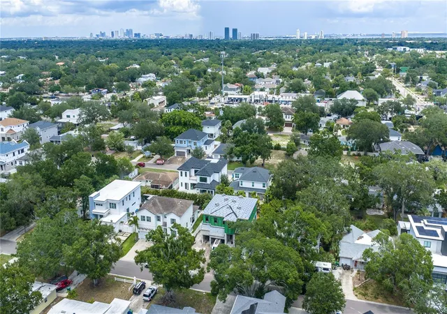 4th image of 3618 S Gardenia Ave, Tampa, FL 33629 | MLS# TB8509097