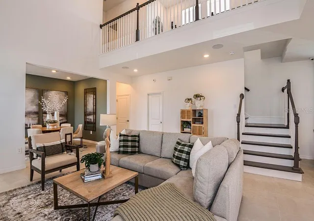 Photo 3 of Sale Pending at 14784 Fld Daisy Dr, Winter Garden, FL 34787 | MLS# O6408277 | Listing updated on 2026-10-21