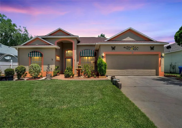 Homes for sale in Valrico, FL | 813 Innergary Pl, Valrico, FL 33594 | MLS# TB8509101