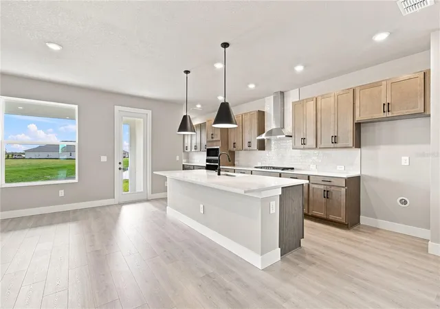 Photo 3 of Single family home for sale at 7733 Marina Bay Cvs, Palmetto, FL 34221 | MLS# TB8509123 | Listing updated on 2026-10-08