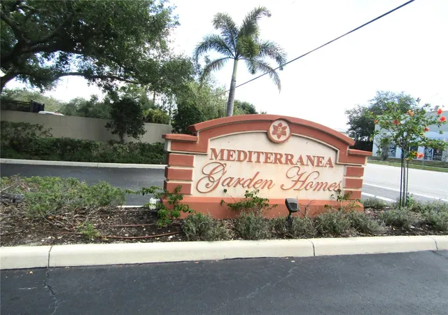 Photo 2 of Condo for sale at 3966 Mediterranea Cir #421, Sarasota, FL 34233 | MLS# A4693807 | Listing updated on 2026-09-24