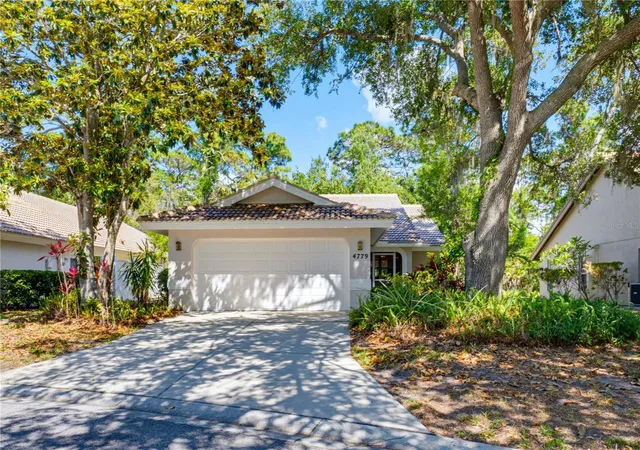Photo 1 of Single family home for sale at 4779 Tivoli Pl, Sarasota, FL 34235 | MLS# A4693816 | Listing updated on 2026-09-17
