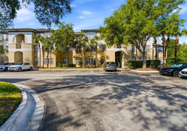5th image of 17101 Carrington Park Dr, Tampa, FL 33647