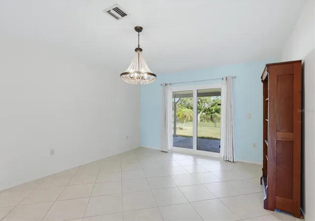 5th image of 255 Rigel Rd, Venice, FL 34293 | MLS# N6144355
