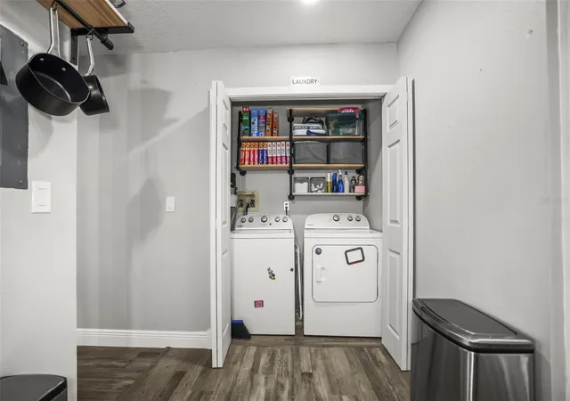 Photo 4 of Townhouse for sale at 933 Hamilton Ct, Palm Harbor, FL 34683 | MLS# TB8509208 | Listing updated on 2026-10-07