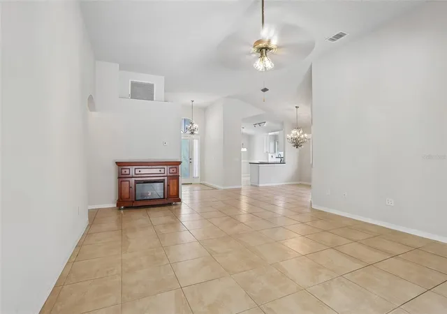 Homes for sale in Tampa, FL | 10216 Charleston Corner Rd, Tampa, FL 33635 | MLS# TB8509212