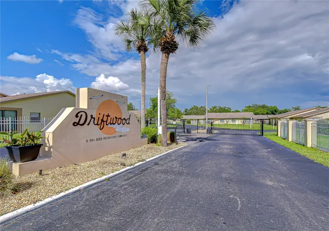 Homes for sale in ZEPHYRHILLS, FL | 38334 Cottonwood Pl, ZEPHYRHILLS, FL 33542