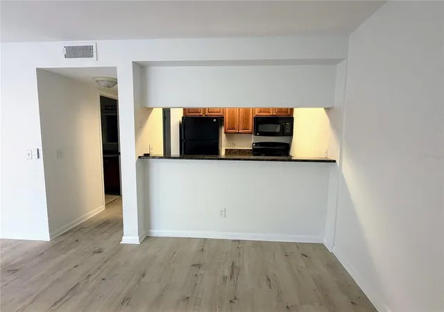 Homes for sale in Tampa, FL | 5440 S Macdill Ave #1C, Tampa, FL 33611 | MLS# TB8509239
