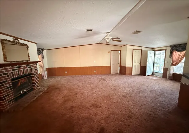 Photo 4 of Manufactured home for sale at 7561 SE 120th Court, Morriston, FL 32668 | MLS# OM724829 | Listing updated on 2026-08-30