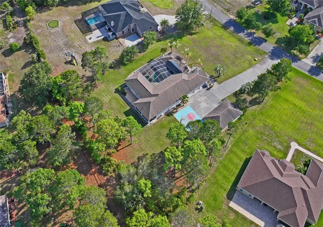 4th image of 10120 Shortleaf Ct, Weeki Wachee, FL 34613 | MLS# TB8509258