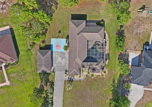 5th image of 10120 Shortleaf Ct, Weeki Wachee, FL 34613 | MLS# TB8509258