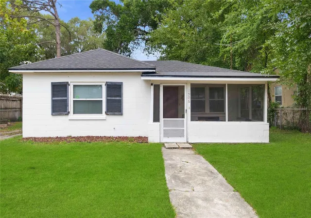 Photo 1 of Single family home for sale at 1906 Mae St, Orlando, FL 32806 | MLS# O6408409 | Listing updated on 2026-08-21
