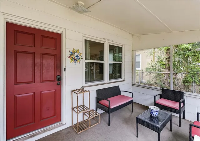 Photo 4 of Single family home for sale at 1906 Mae St, Orlando, FL 32806 | MLS# O6408409 | Listing updated on 2026-08-21