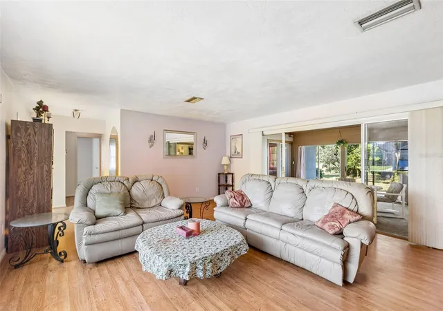 5th image of 2059 Waterfall Dr, Spring Hill, FL 34608 | MLS# TB8509291