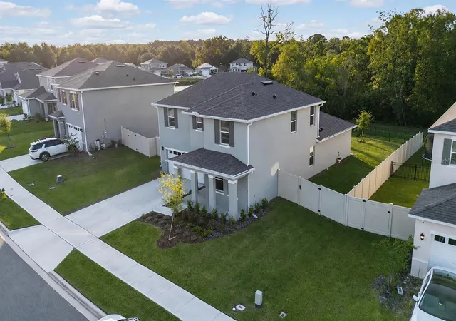 Photo 3 of Single family home for sale at 5189 Greenheart Ave, Mount Dora, FL 32757 | MLS# O6408426 | Listing updated on 2026-09-08
