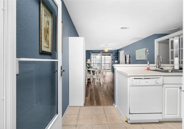 3rd image of 25100 Sandhill Blvd, Punta Gorda, FL 33983