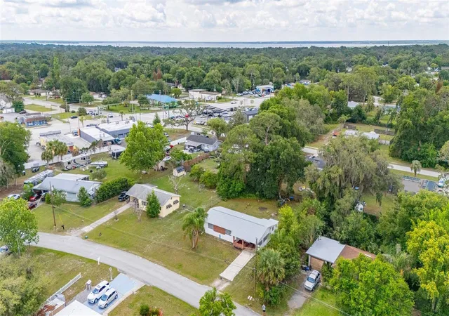 Homes for sale in Debary, FL | 9 Sunset Dr, Debary, FL 32713 | MLS# S5150031