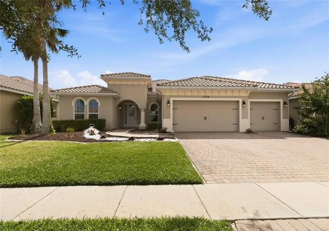 Homes for sale in Kissimmee, FL | 3716 Paradiso Cir, Kissimmee, FL 34746 | MLS# O6408454