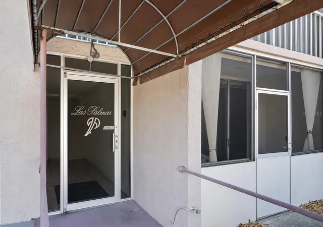 Photo 1 of Condo for sale at 519 Albee Farm Rd #110, Venice, FL 34285 | MLS# TB8509337 | Listing updated on 2026-10-21