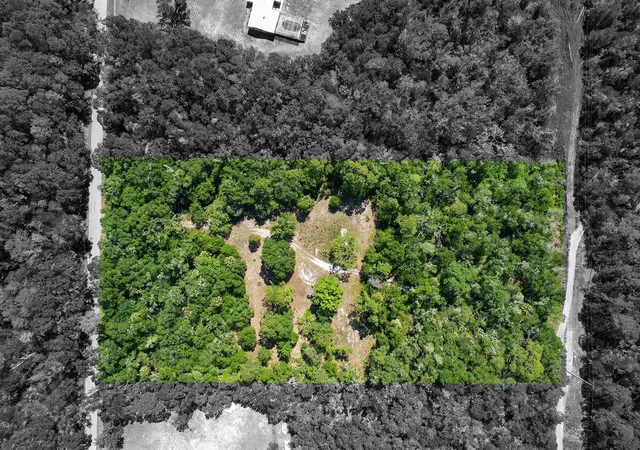 Photo 3 of Land for sale at 8744 W Oak St, Crystal River, FL 34428 | MLS# TB8509340 | Listing updated on 2026-07-04