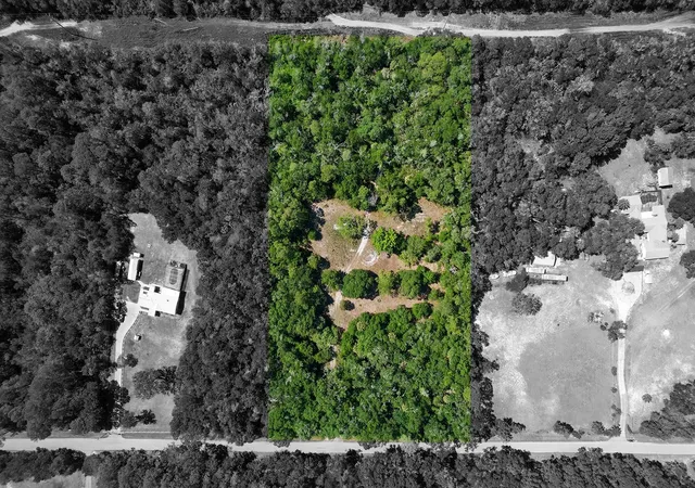 Photo 3 of Land for sale at 8744 W Oak St, Crystal River, FL 34428 | MLS# TB8509340 | Listing updated on 2026-07-04