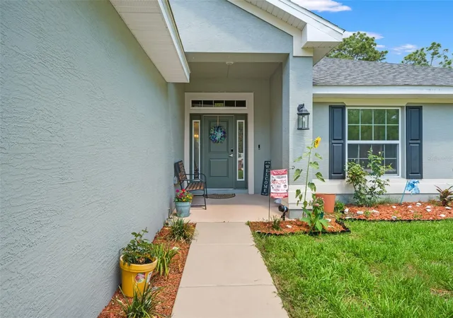3rd image of 18336 Macek Rd, Weeki Wachee, FL 34614 | MLS# W7885828