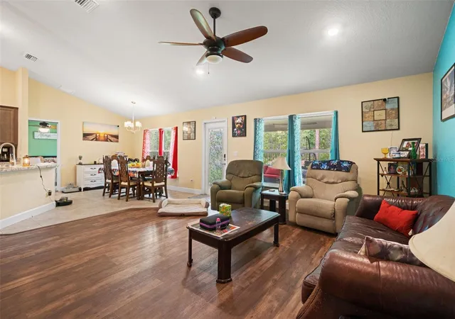 5th image of 18336 Macek Rd, Weeki Wachee, FL 34614 | MLS# W7885828