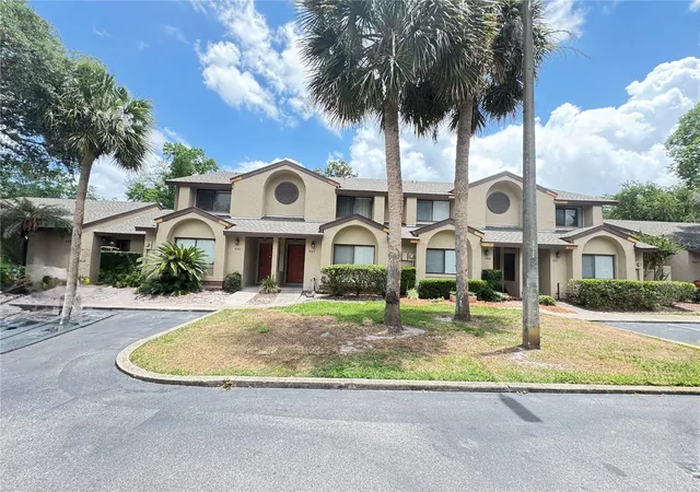 Homes for sale in Winter Springs, FL | 497 Club Dr, Winter Springs, FL 32708 | MLS# O6408474