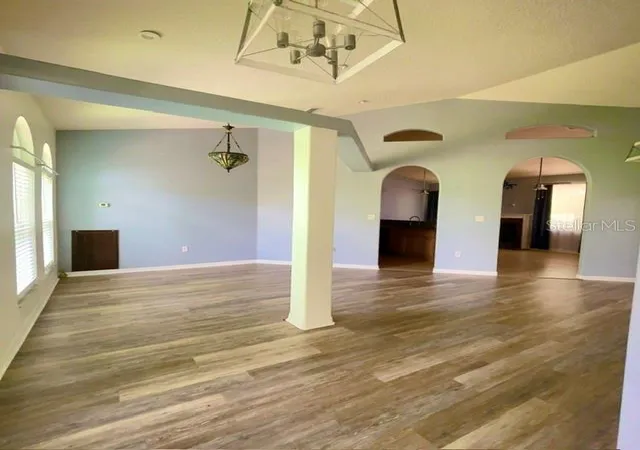 2nd image of 259 Norwalk Cir, Eagle Lake, FL 33839 | MLS# S5150053